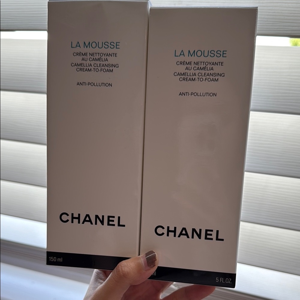 CHANEL White Cleanser & Exfoliant Skincare